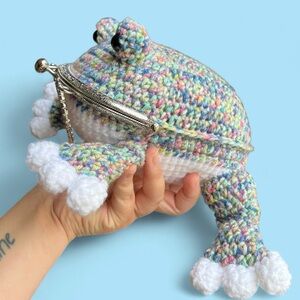 Handmade Colorful Crochet Frog Purse